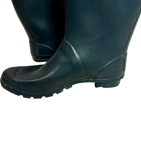 Women’s Hunter size 9 tall black rain boots preowned - Picture 8 of 11